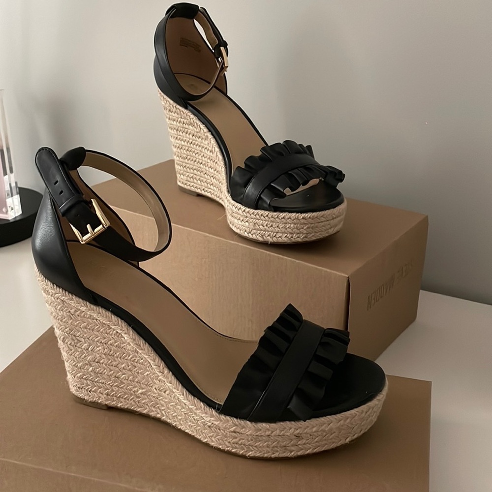 Michael Kors wedges